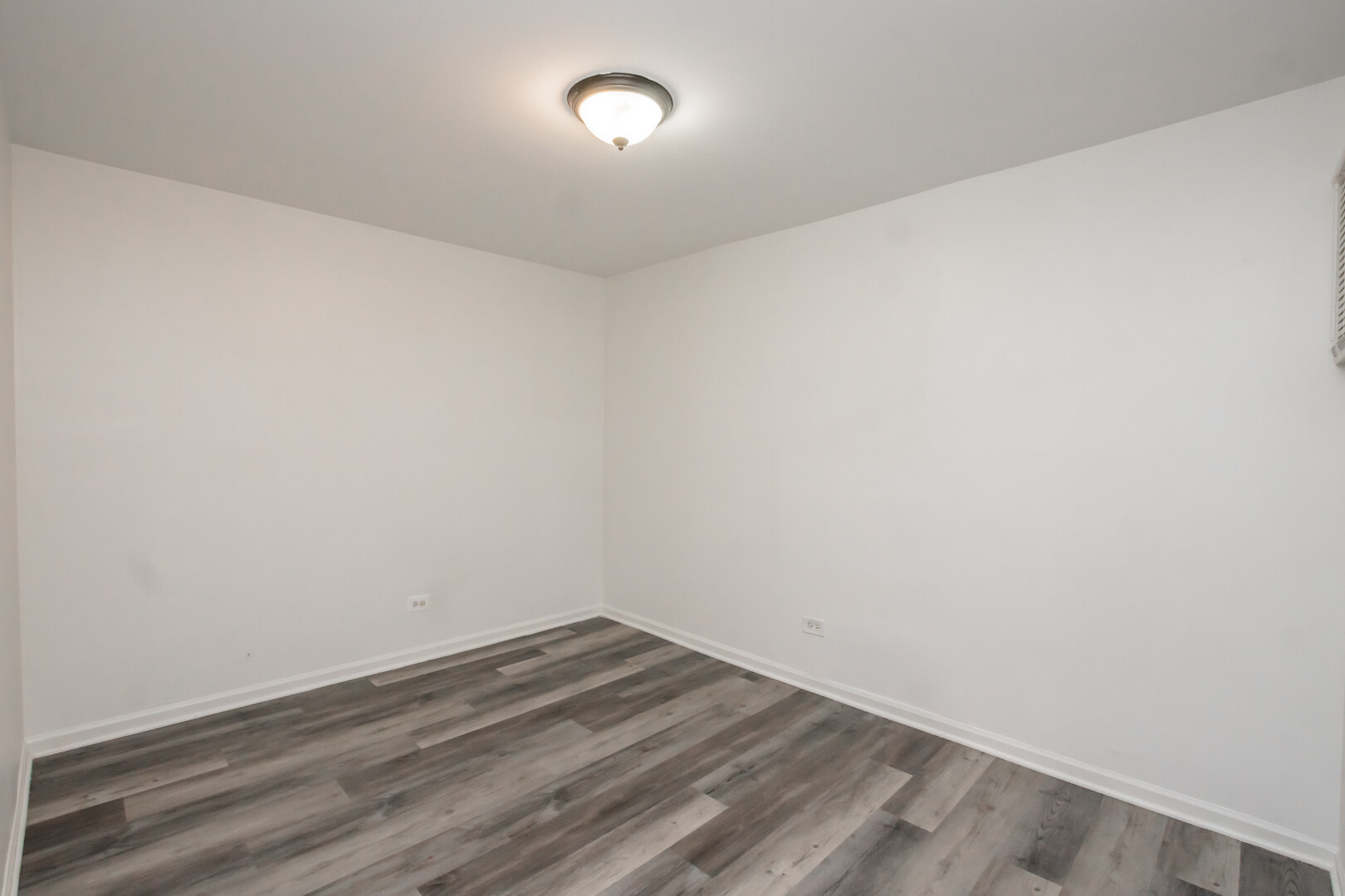 1306 S Central Park Avenue Property Photo 54