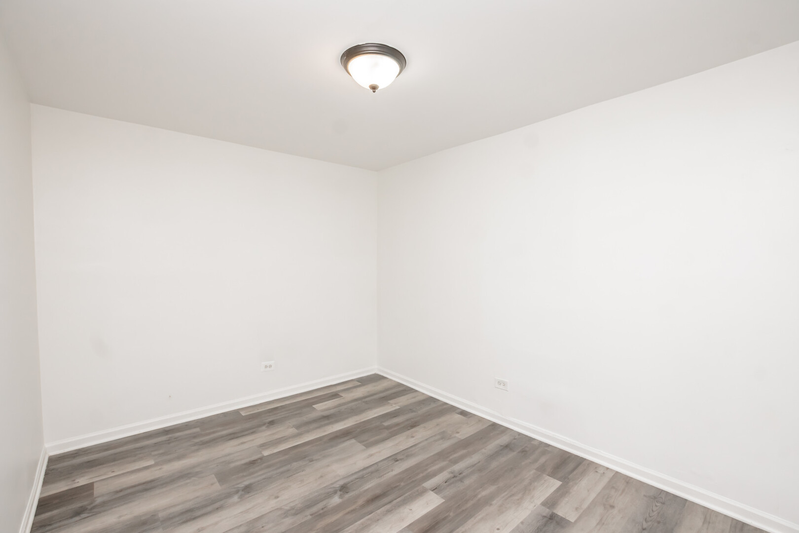 1306 S Central Park Avenue Property Photo 55