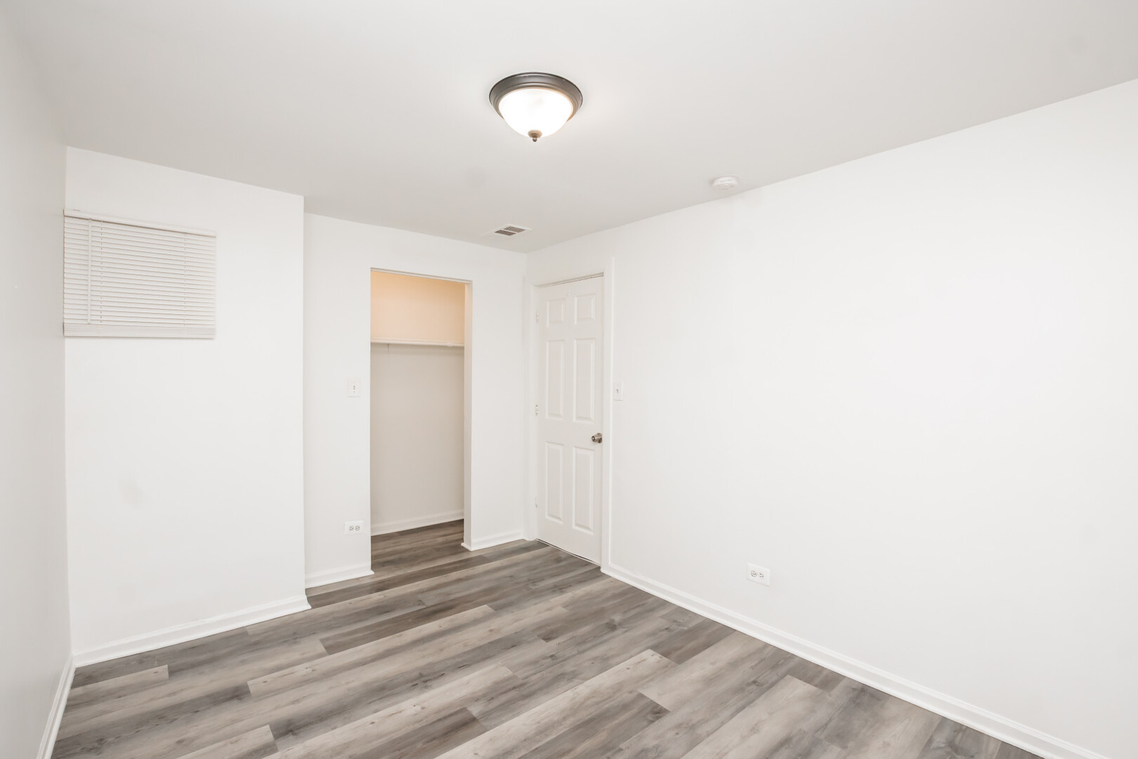 1306 S Central Park Avenue Property Photo 56
