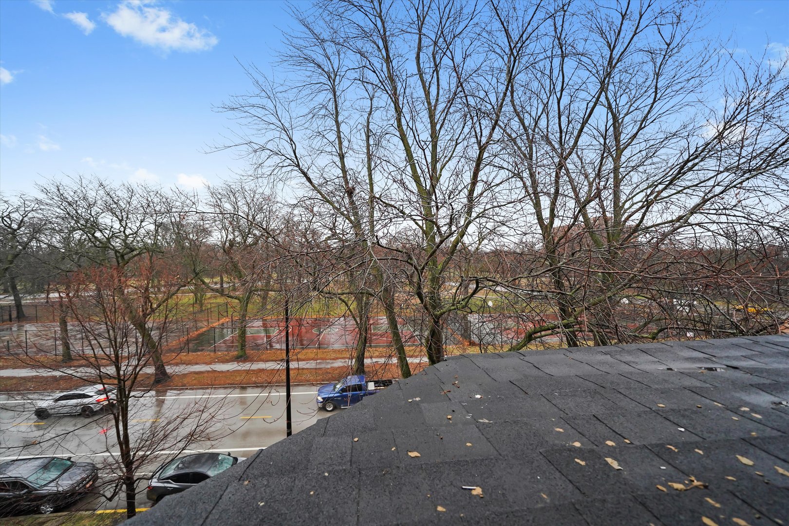 5930 S King Drive Property Photo 27