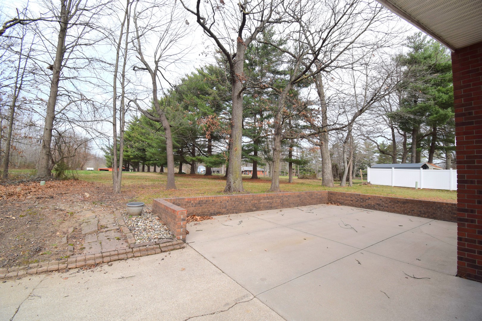4 Webster Hill Estates Property Photo 4