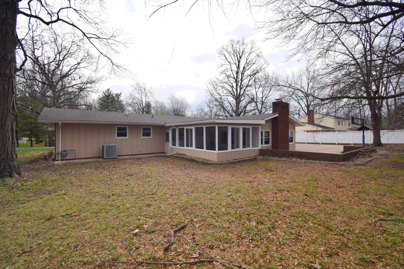 4 Webster Hill Estates Property Photo 6