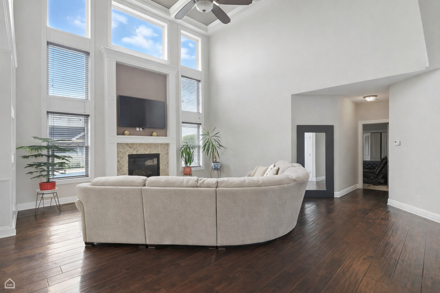 9875 Aster Cove Property Photo 6