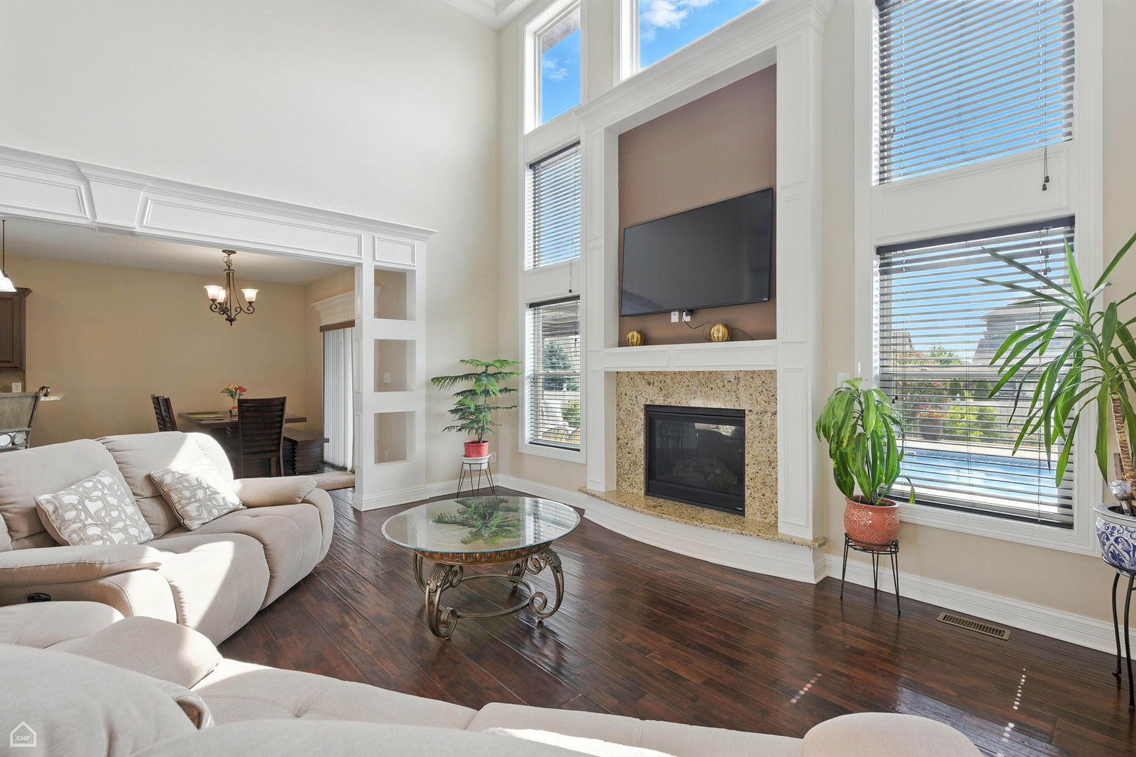 9875 Aster Cove Property Photo 8