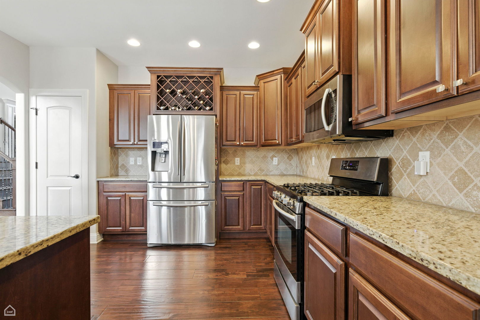 9875 Aster Cove Property Photo 10