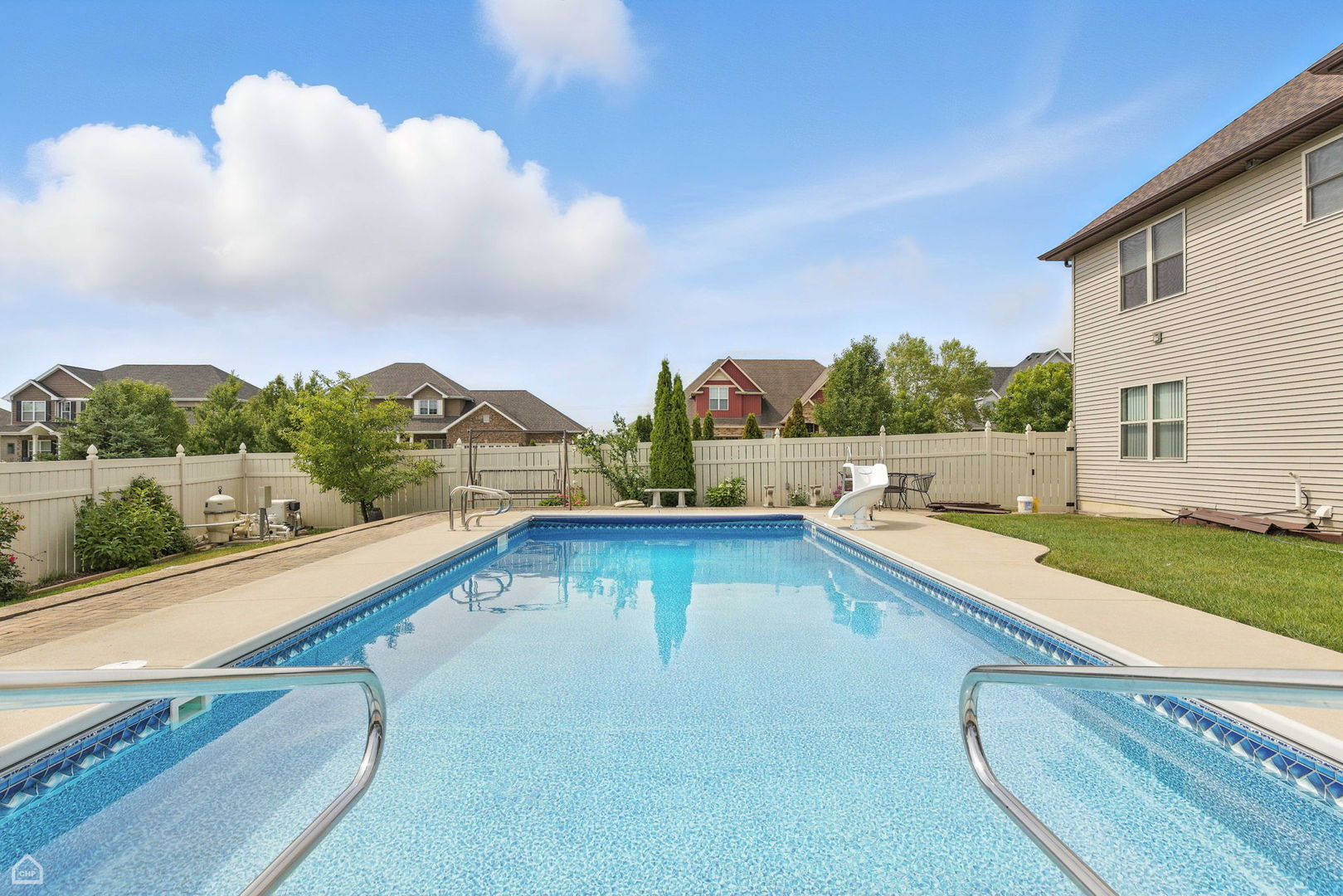 9875 Aster Cove Property Photo 30