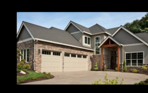 7213 Briar Drive Property Photo 1