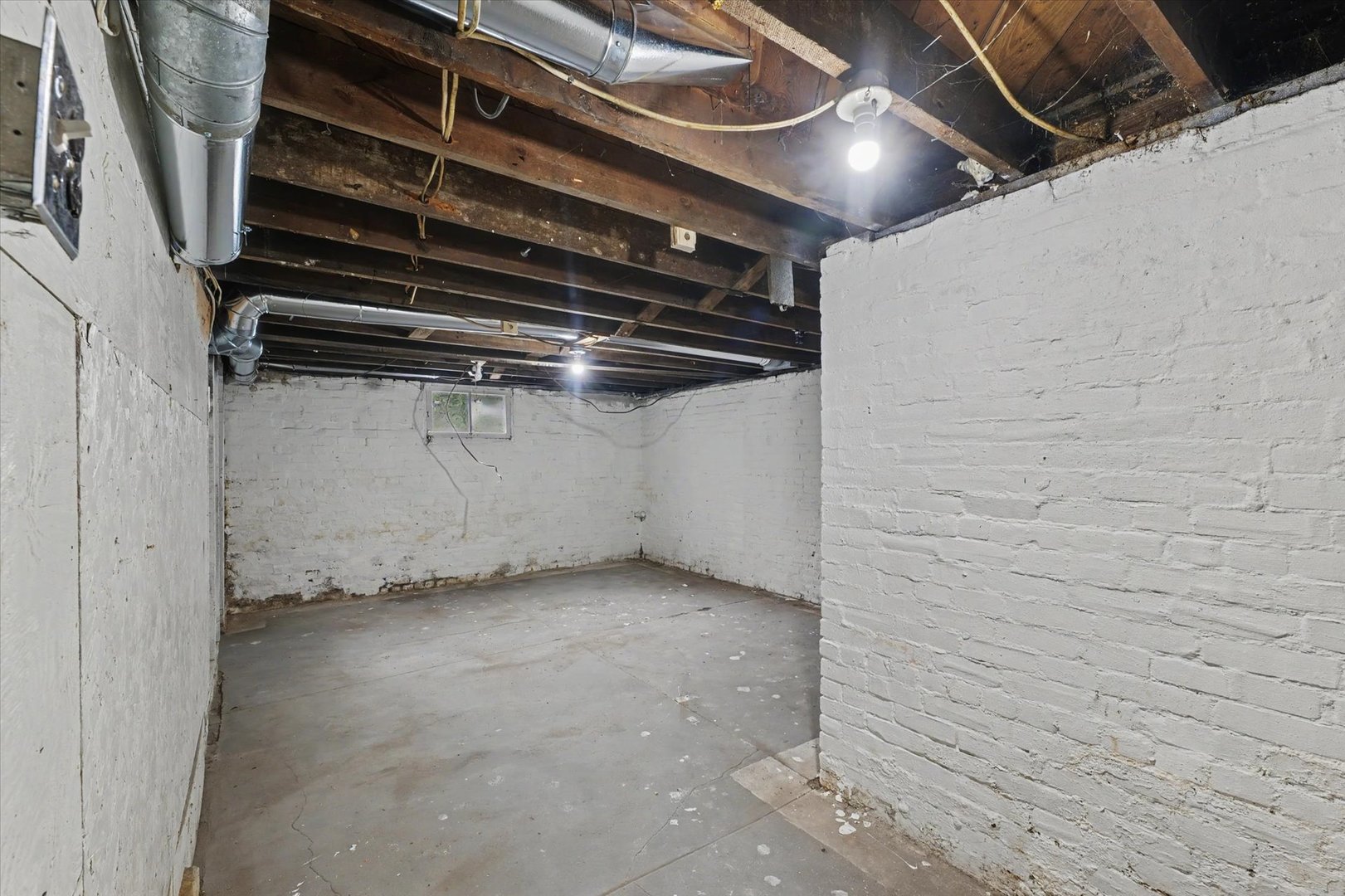 705 S State Street Property Photo 25