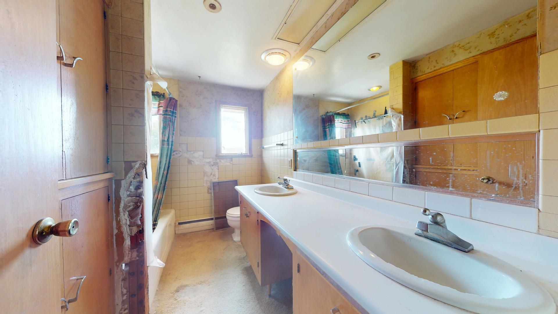 4402 S Mattis Avenue Property Photo 21