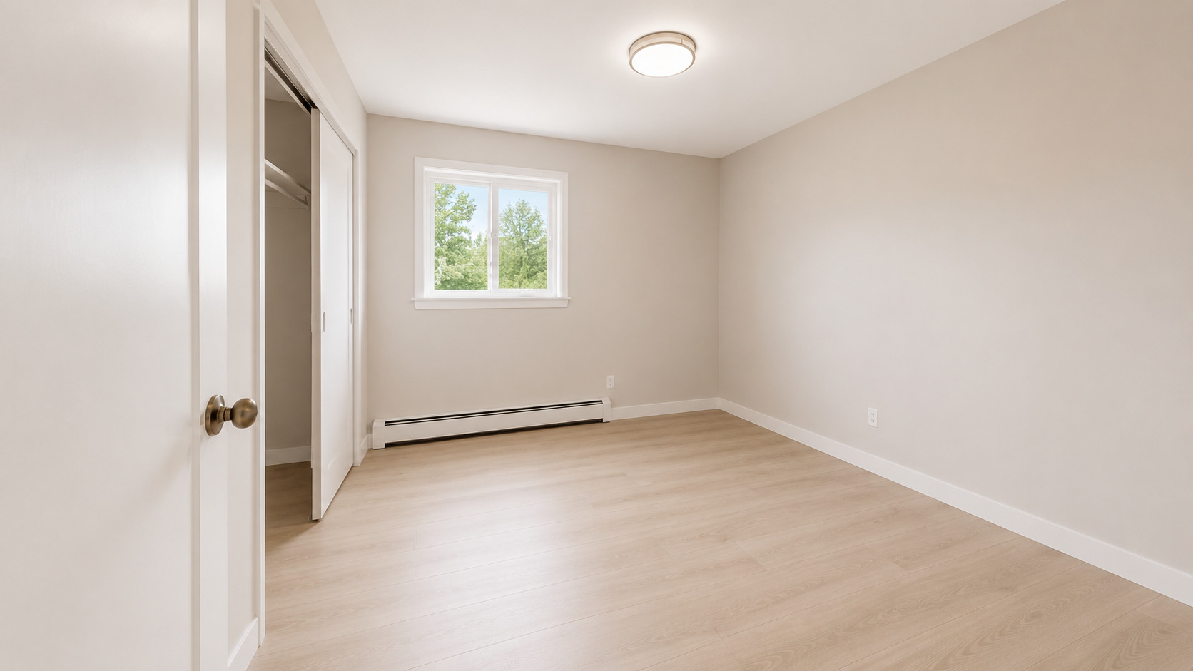 4402 S Mattis Avenue Property Photo 24