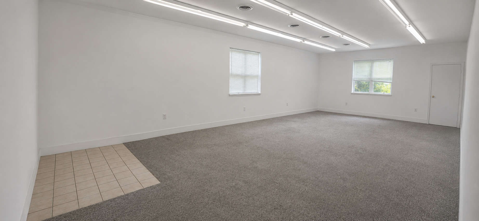 4402 S Mattis Avenue Property Photo 34