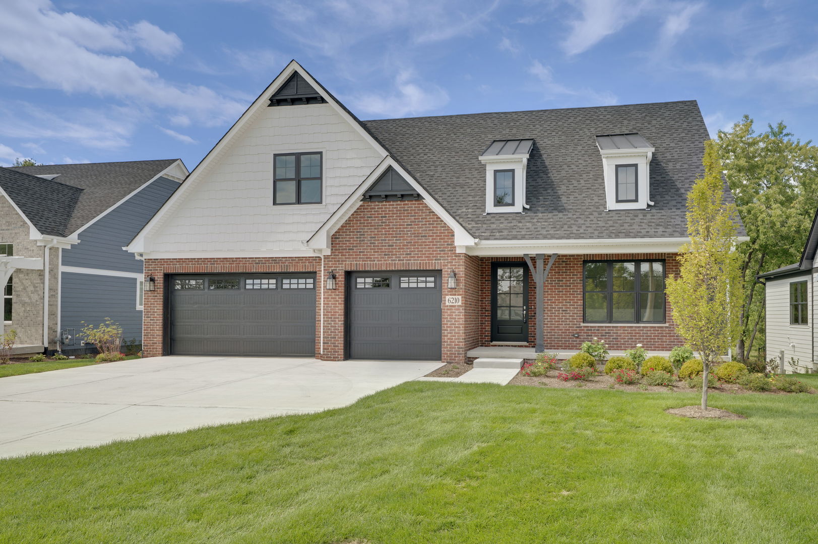 12594747 Property Photo 1