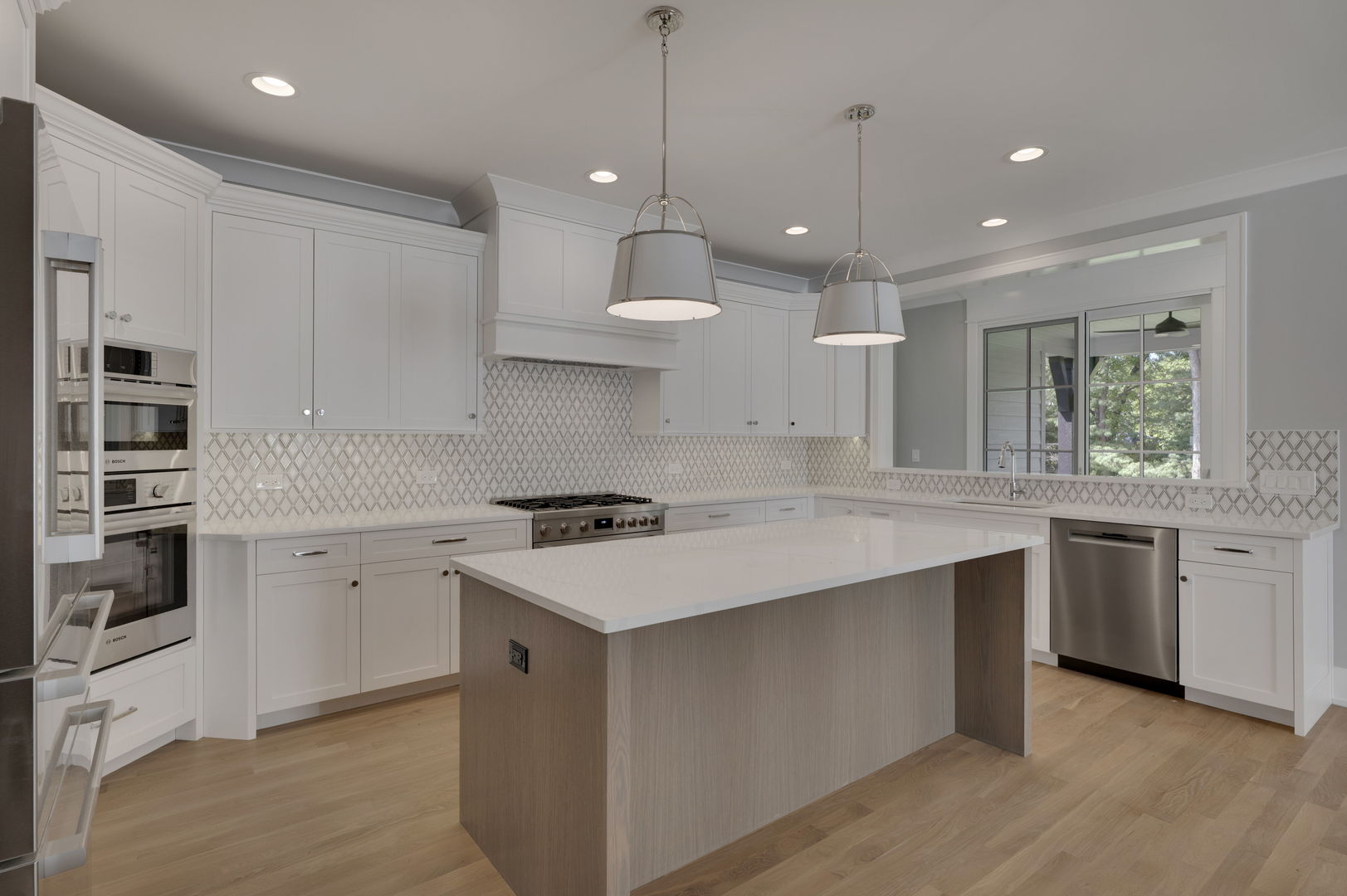 12594747 Property Photo 4