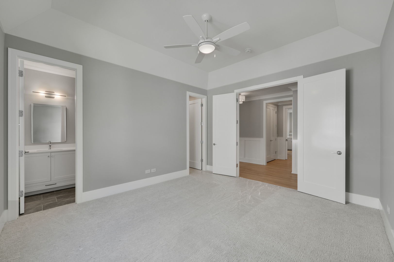 12594747 Property Photo 14
