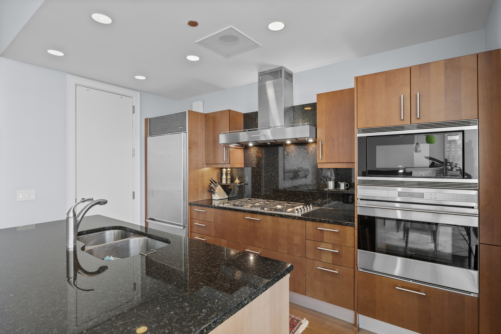 401 N Wabash Avenue 37k Property Photo 9