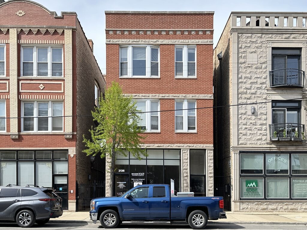 2136 W Chicago Avenue 1 Property Photo 1