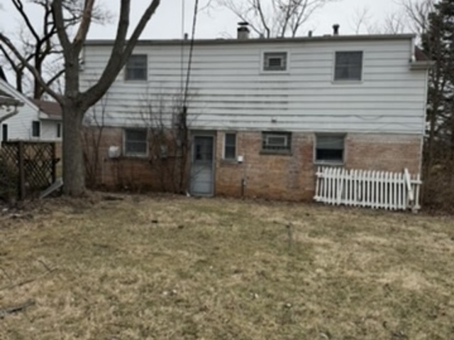 241 Indianwood Boulevard Property Photo 14