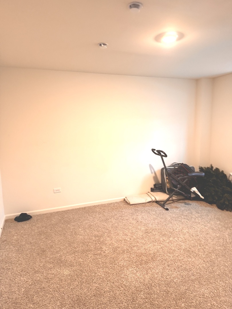 17314 Roscommon Road Property Photo 15
