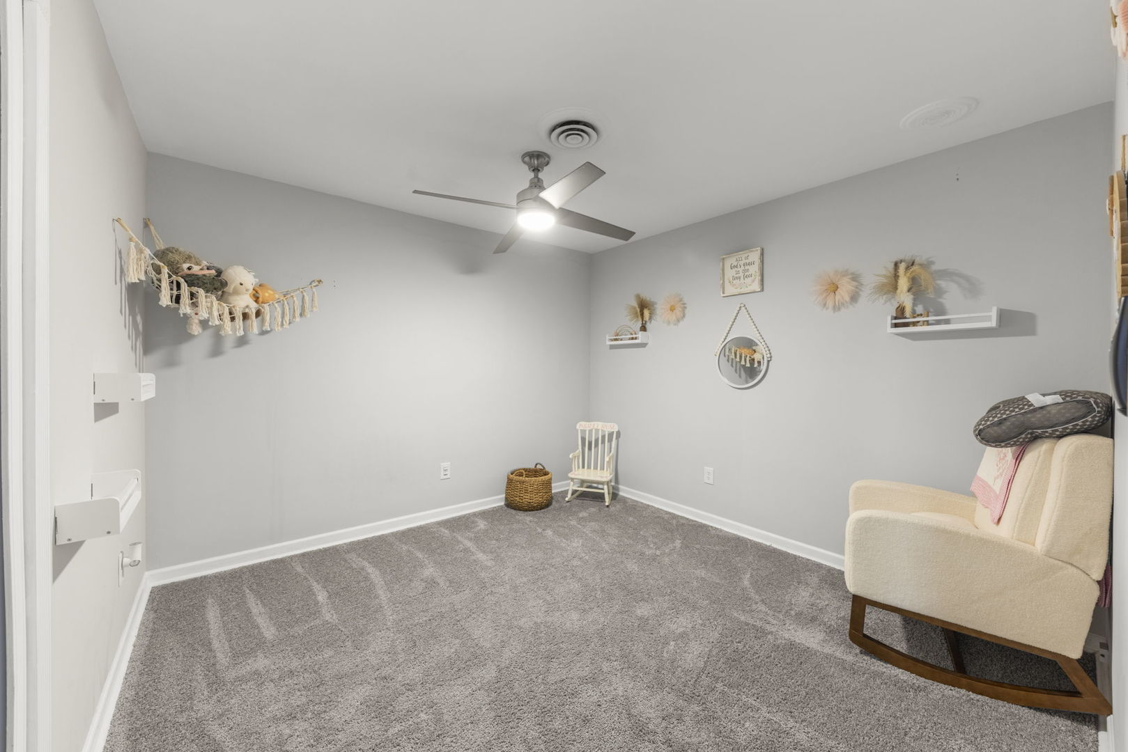 916 Barber Lane Property Photo 12