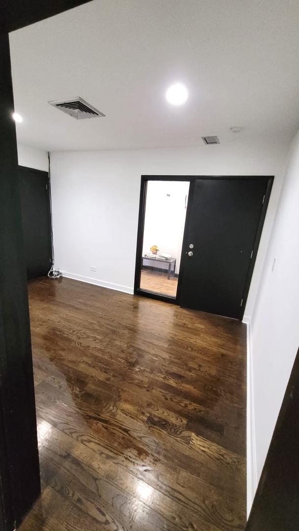 5642 W Diversey Avenue Property Photo 8