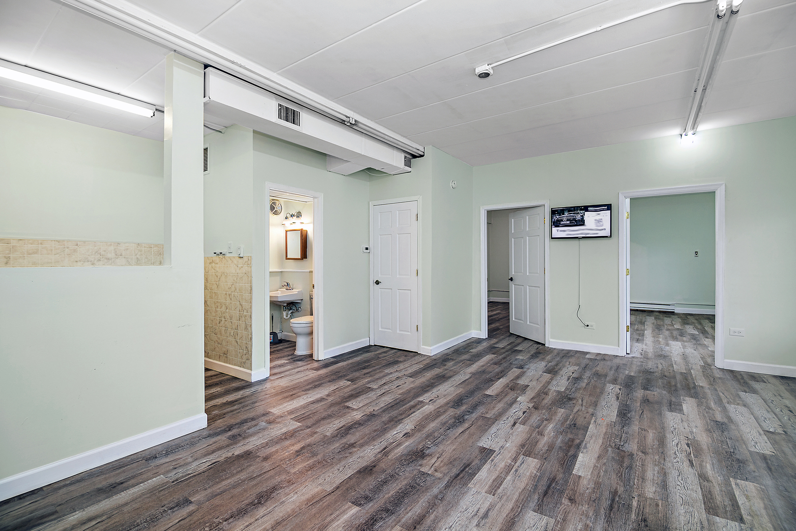 18154 Martin Avenue Property Photo 6