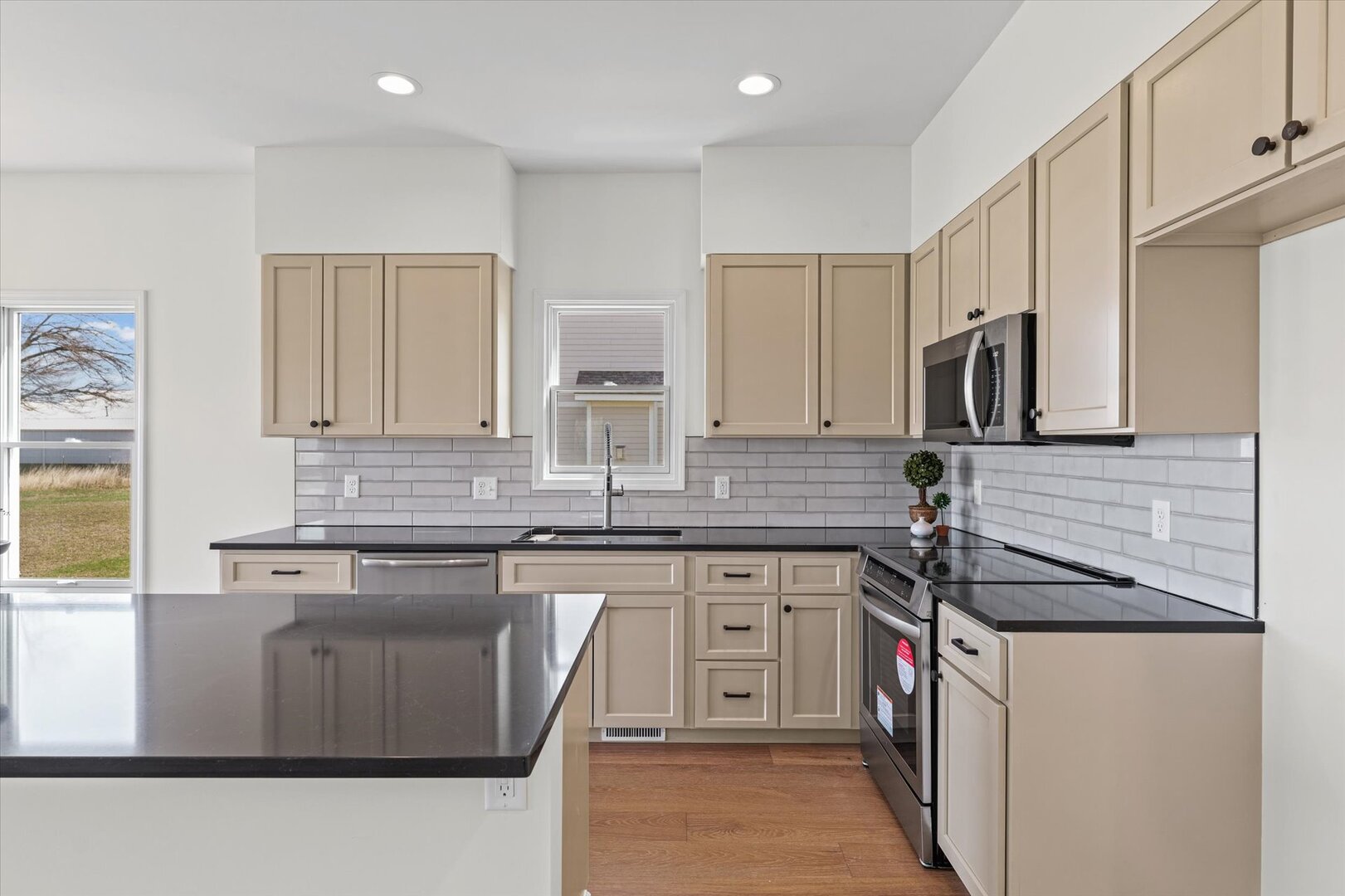 4 Foxtrot Lane Property Photo 12