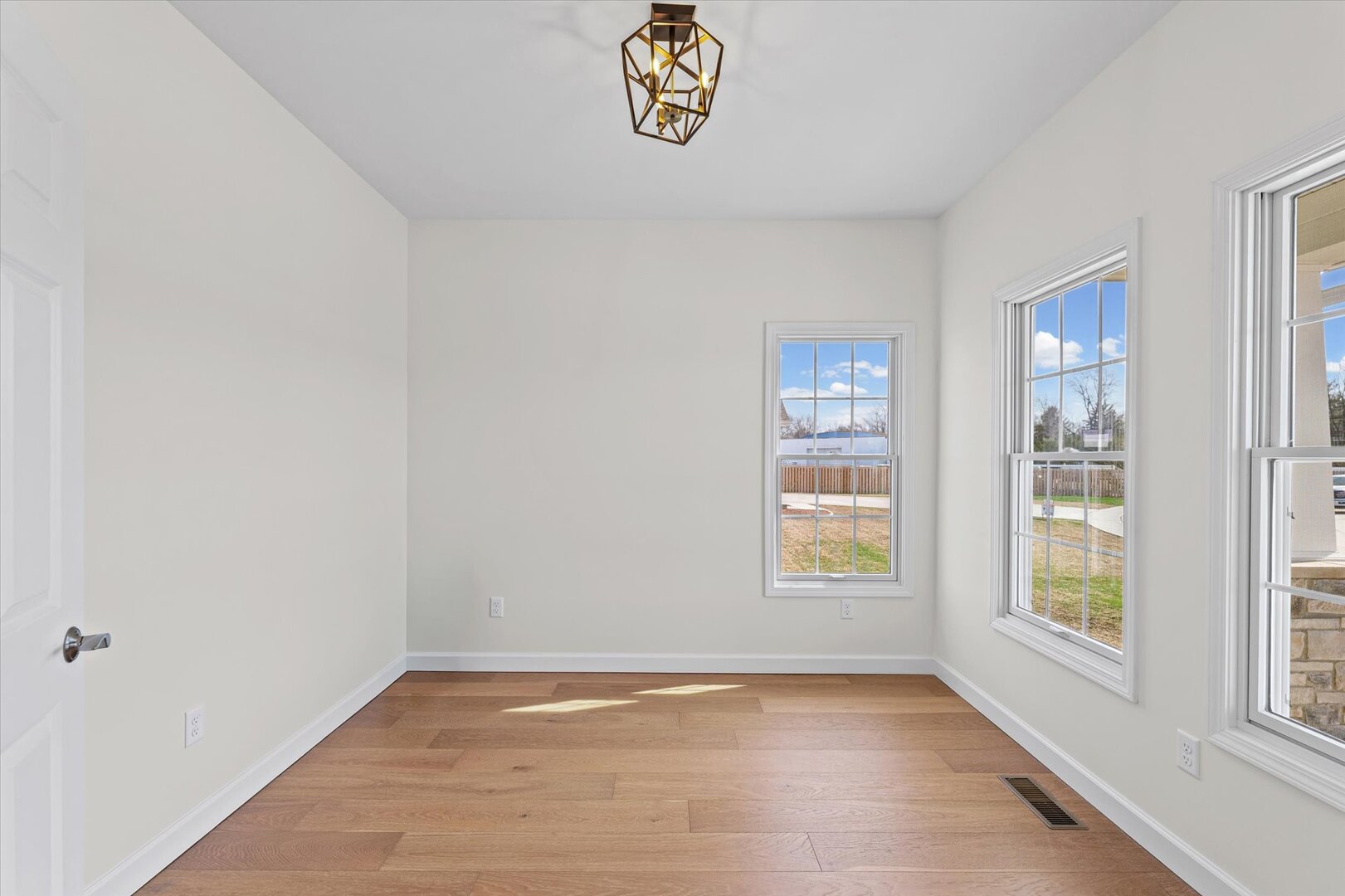4 Foxtrot Lane Property Photo 16