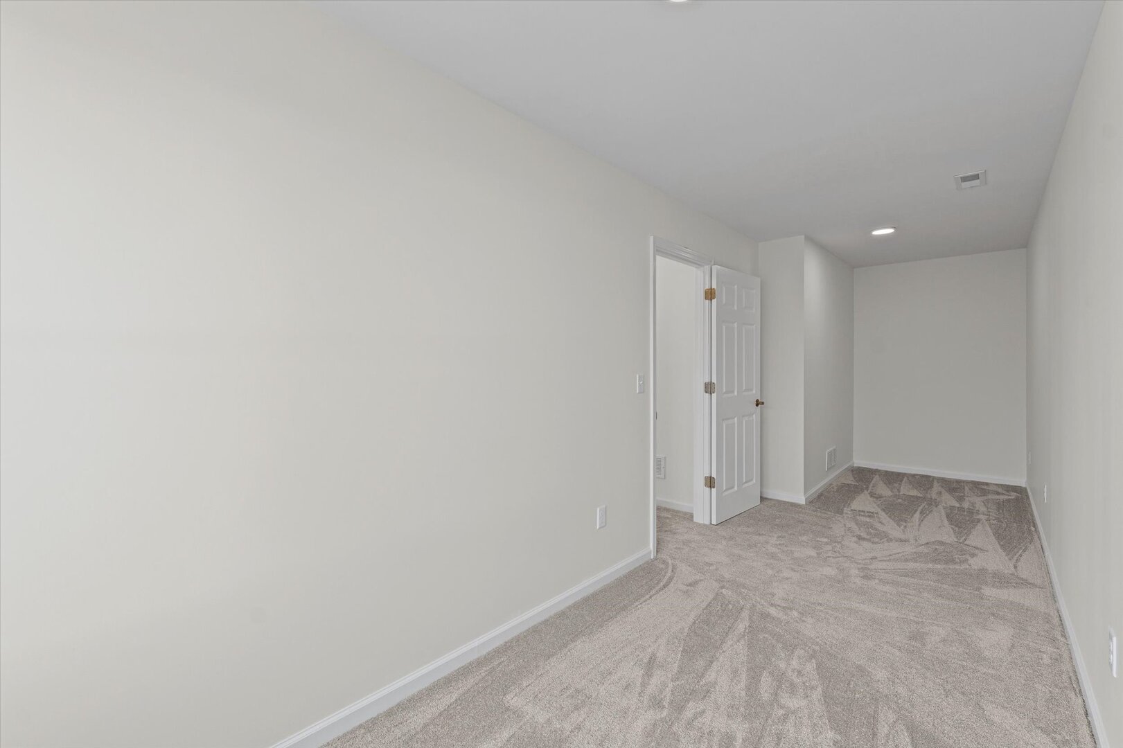 4 Foxtrot Lane Property Photo 34