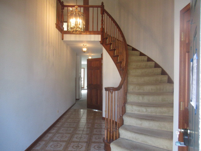 596 Windham Lane Property Photo 2