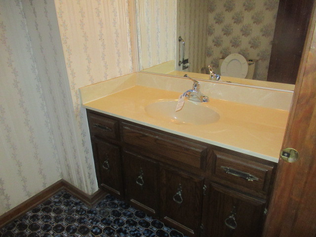596 Windham Lane Property Photo 8