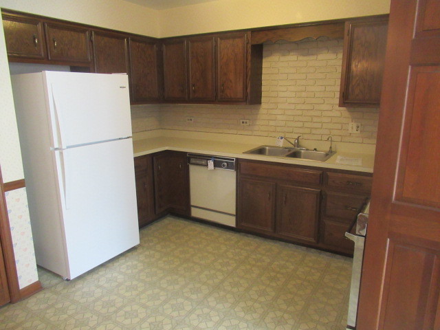 596 Windham Lane Property Photo 14
