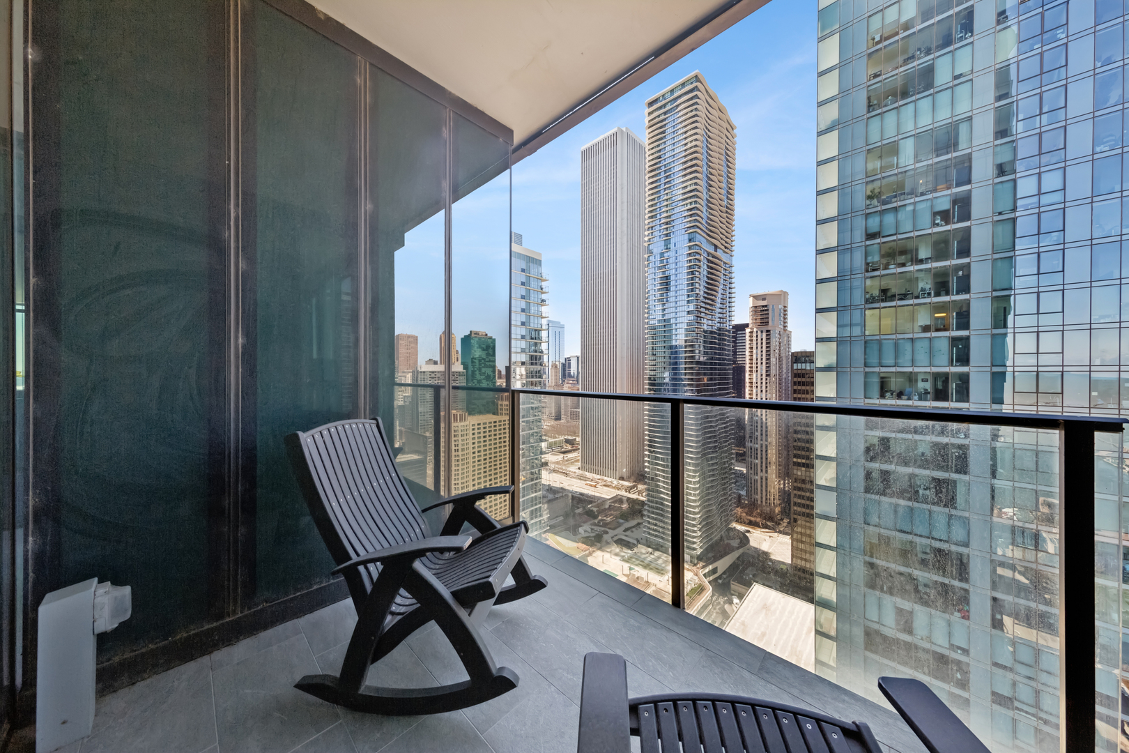 363 E Wacker Drive 2802 Property Photo 17