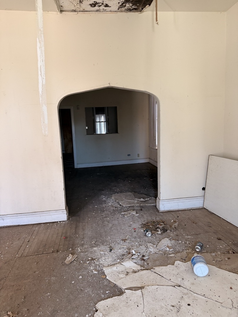 11841 S Union Avenue Property Photo 3