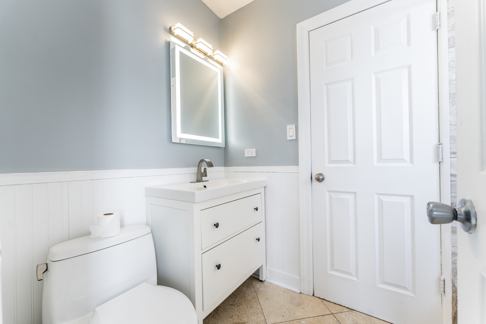 1024 W 18th Place Property Photo 19