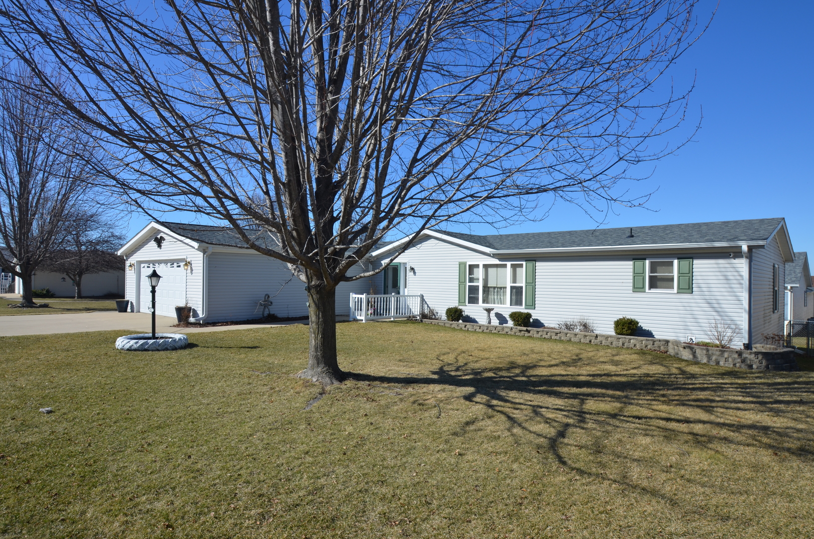 5634 Buttercup Lane Property Photo 1