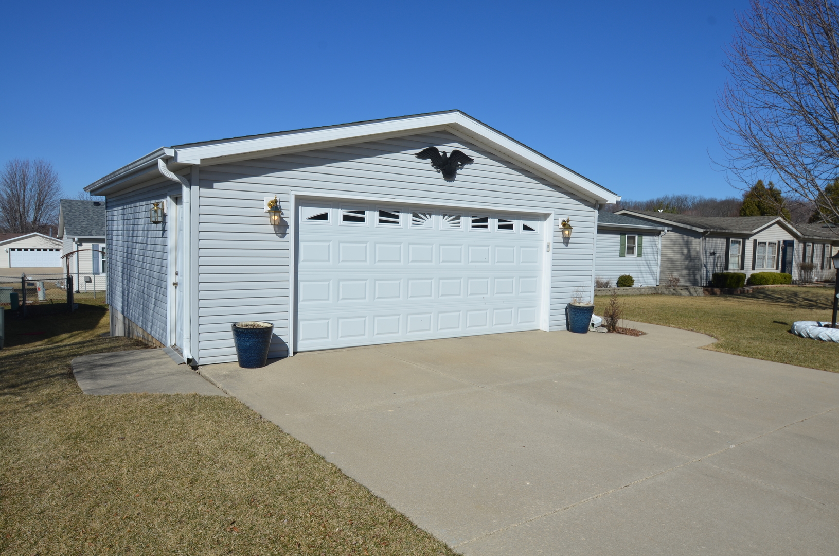 5634 Buttercup Lane Property Photo 2