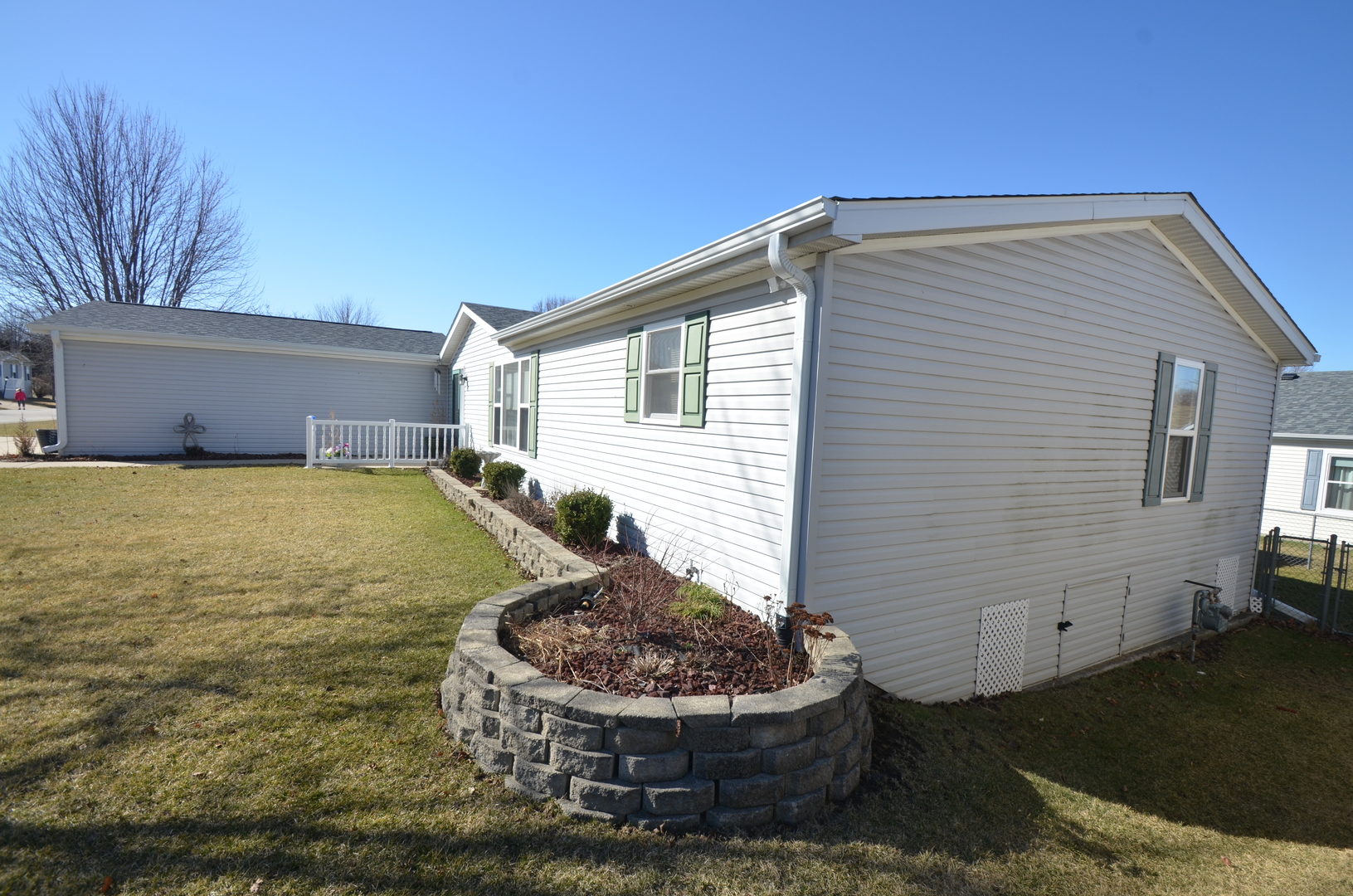 5634 Buttercup Lane Property Photo 5