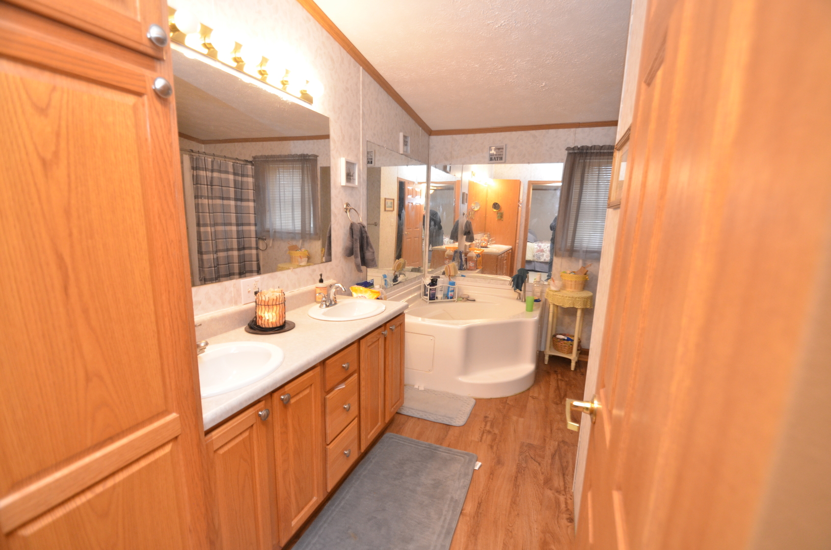 5634 Buttercup Lane Property Photo 18