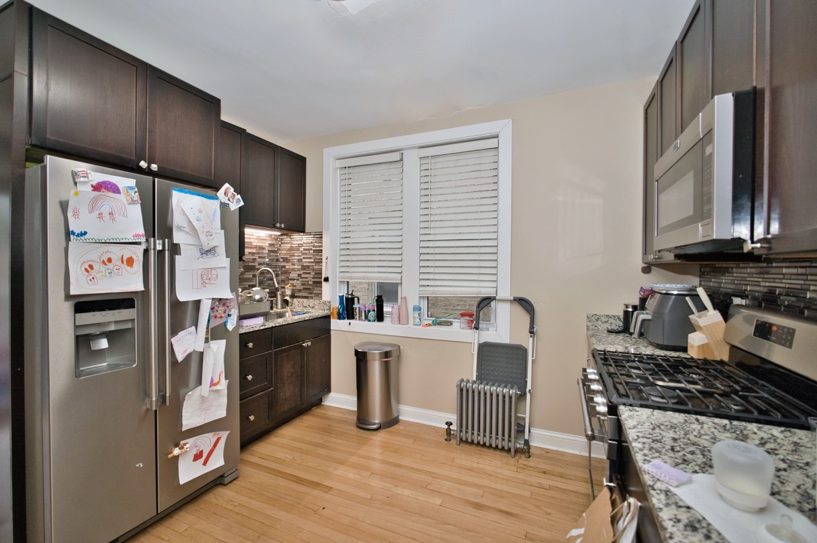 6609 N Artesian Avenue Property Photo 13