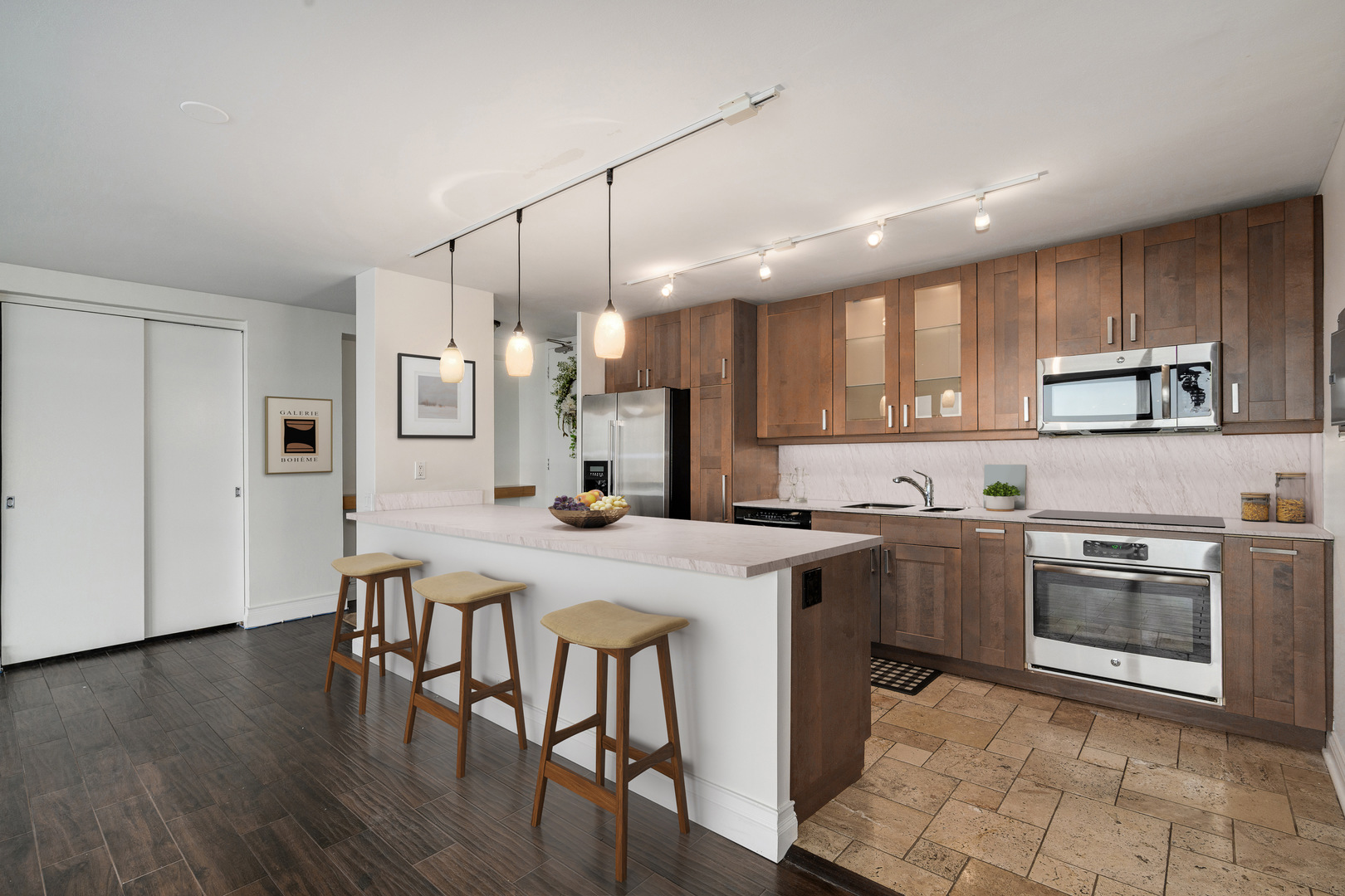 910 N Lake Shore Drive 2819 Property Photo 14