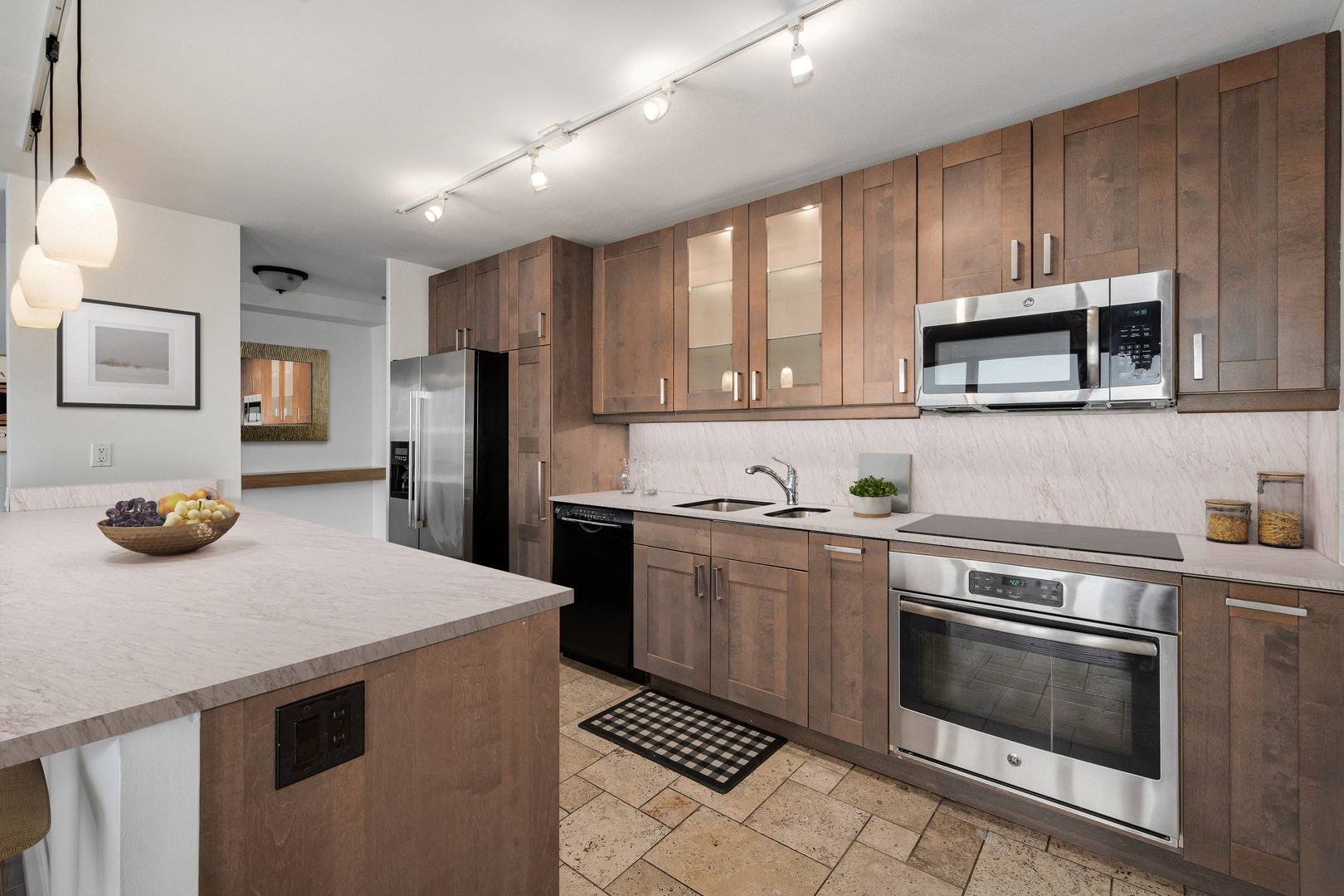 910 N Lake Shore Drive 2819 Property Photo 18