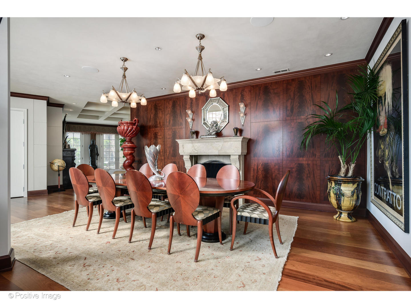 1811 N Howe Street Property Photo 9