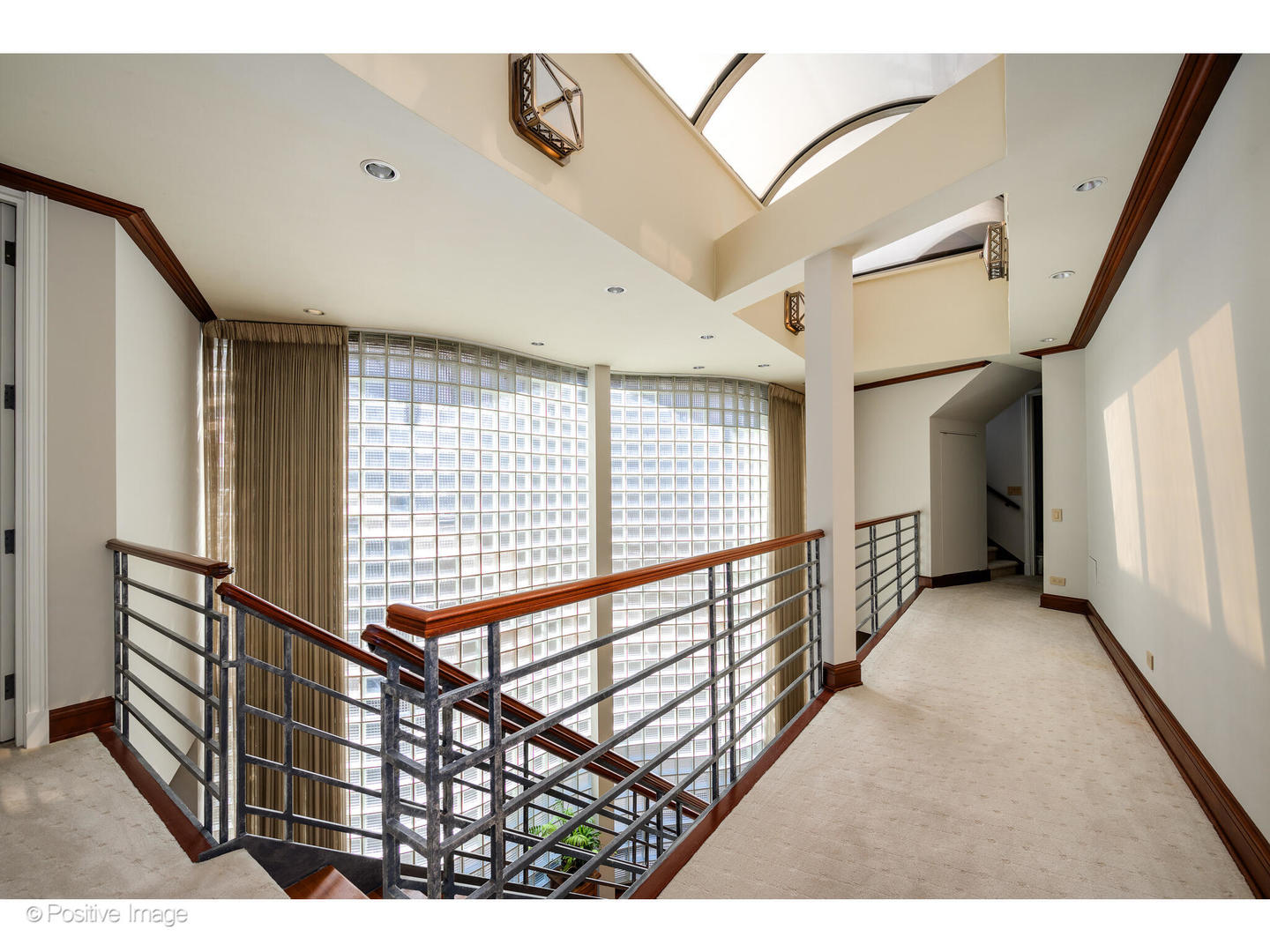 1811 N Howe Street Property Photo 24