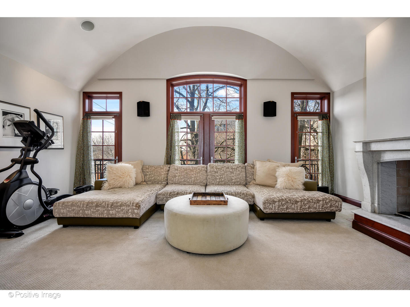 1811 N Howe Street Property Photo 38