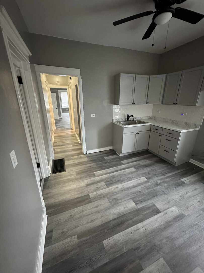 6601 S Langley Avenue 1 Property Photo 4
