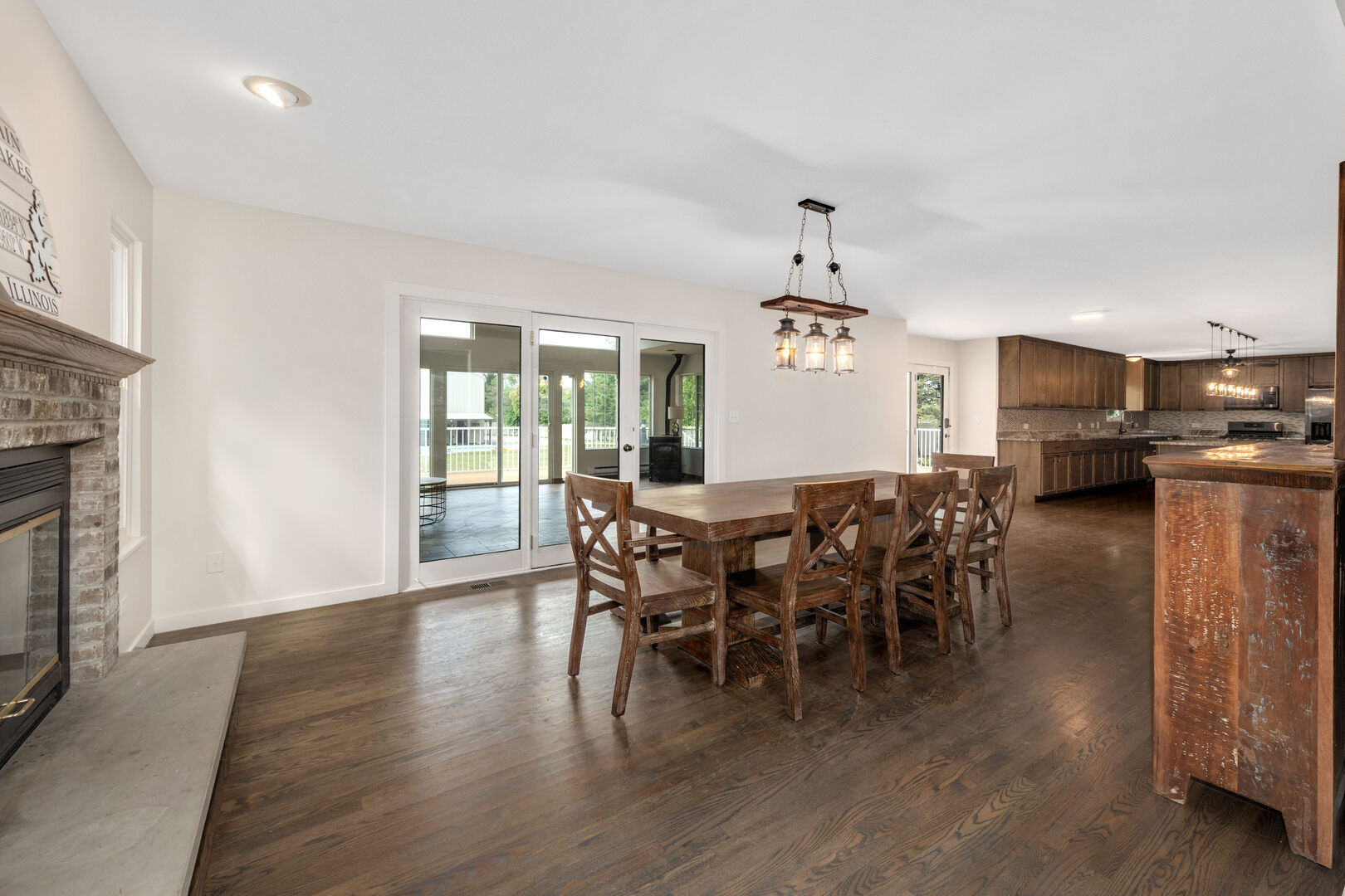 28157 W Wilmot Road Property Photo 11