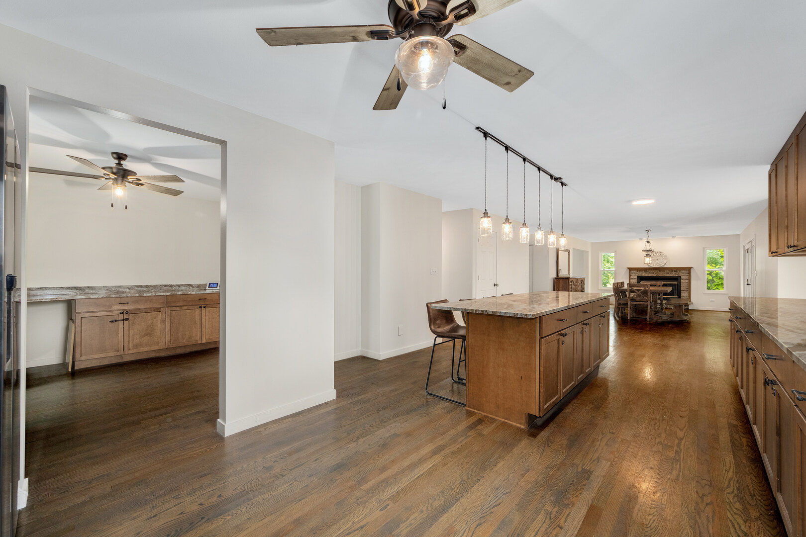 28157 W Wilmot Road Property Photo 19
