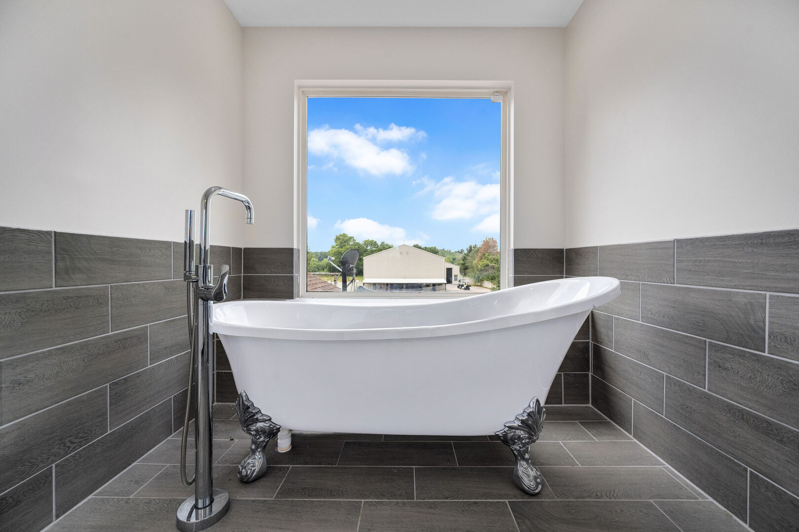28157 W Wilmot Road Property Photo 26