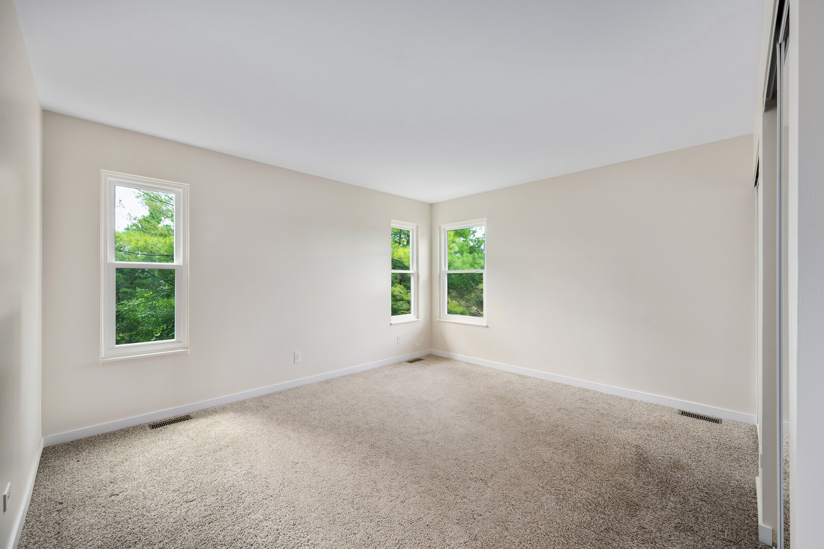 28157 W Wilmot Road Property Photo 35