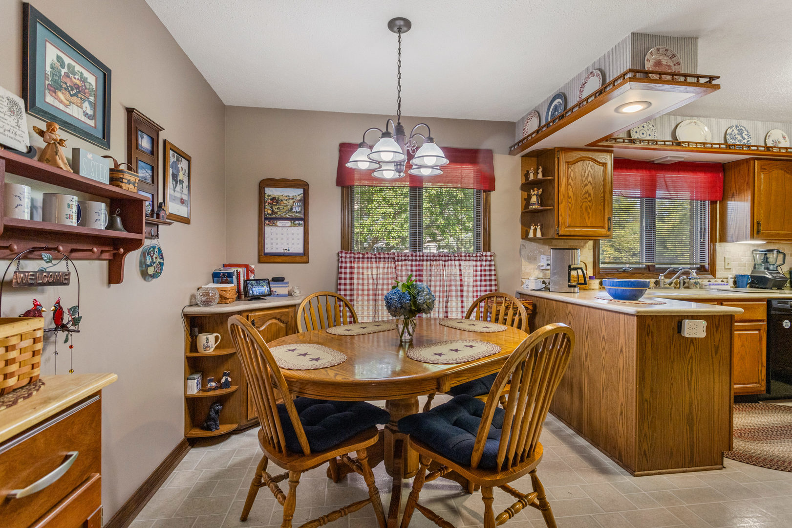44 Glenbrook Court Property Photo 16
